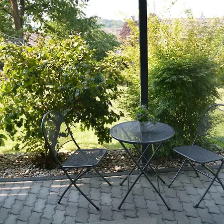 Apartment Im Maifeld Kalt